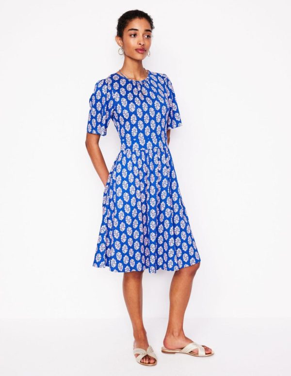 Jeromyhosten.shop1f871ed937 4