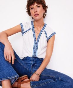 Jeromyhosten.shop32a4ac0c76 1