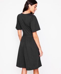 Jeromyhosten.shop372136f77d 3