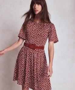 Jeromyhosten.shop3bba2b75b4 1