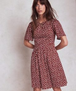 Jeromyhosten.shop3bba2b75b4 4