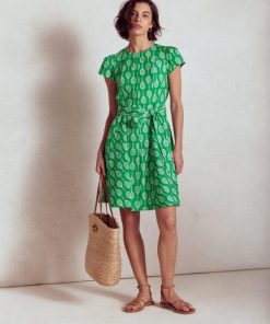 Jeromyhosten.shop53d1558f8e 4