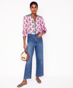 Jeromyhosten.shop5bbcbe4a5a 1