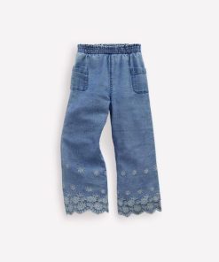 Jeromyhosten.shop5dba63c576 1