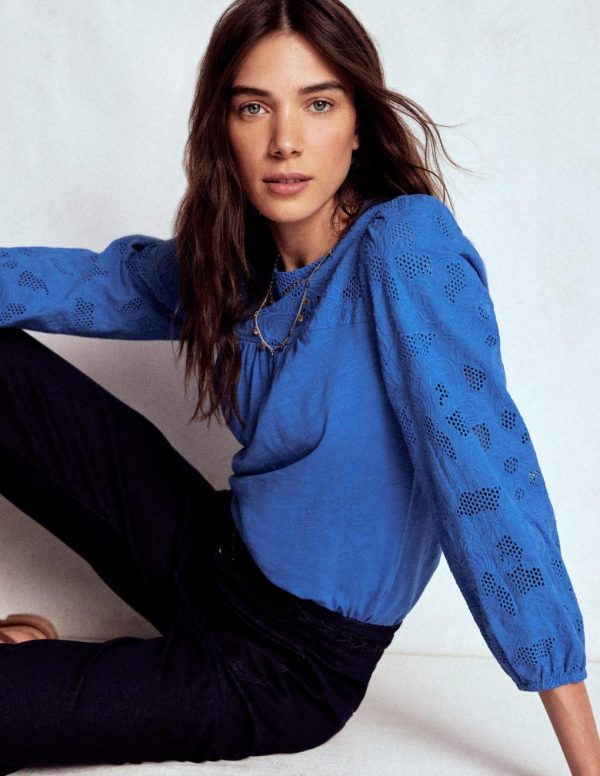 Jeromyhosten.shop5eb0a533c1 1