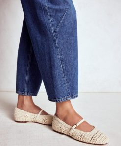 Jeromyhosten.shop619b720c3e 3