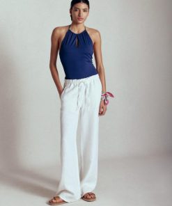 Jeromyhosten.shop632c9272a5 3