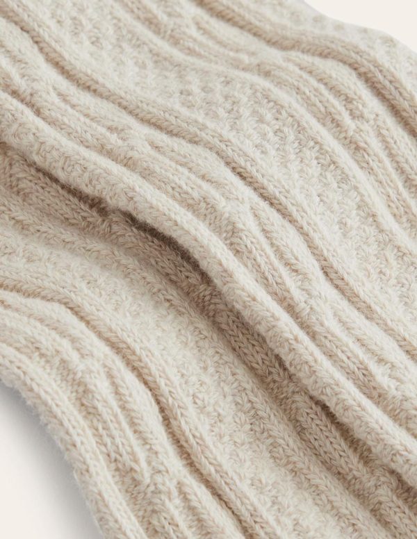 Jeromyhosten.shop66b2e697eb 3