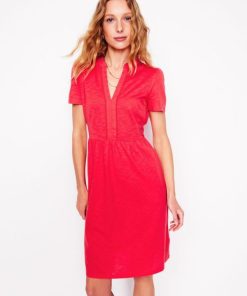 Jeromyhosten.shop7f826f9a16 1