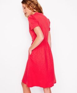 Jeromyhosten.shop7f826f9a16 3