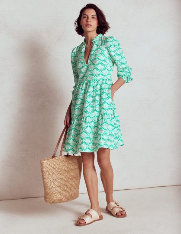 Jeromyhosten.shop84b42e01c6 1