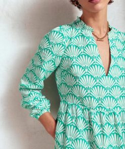 Jeromyhosten.shop84b42e01c6 3