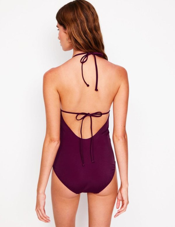 Jeromyhosten.shop880867227c 4