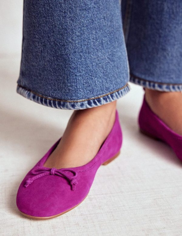 Jeromyhosten.shopa0eac44000 1