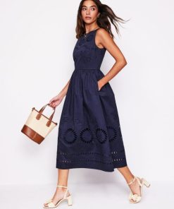 Jeromyhosten.shopb1c6abf37c 1