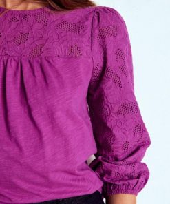 Jeromyhosten.shopb3fdc75fa7 2