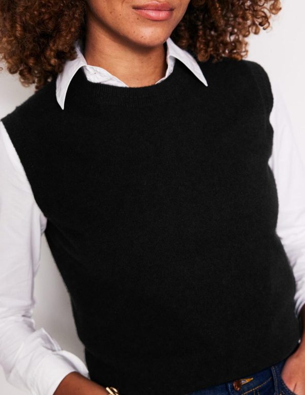 Jeromyhosten.shopc2f1c9147d 2