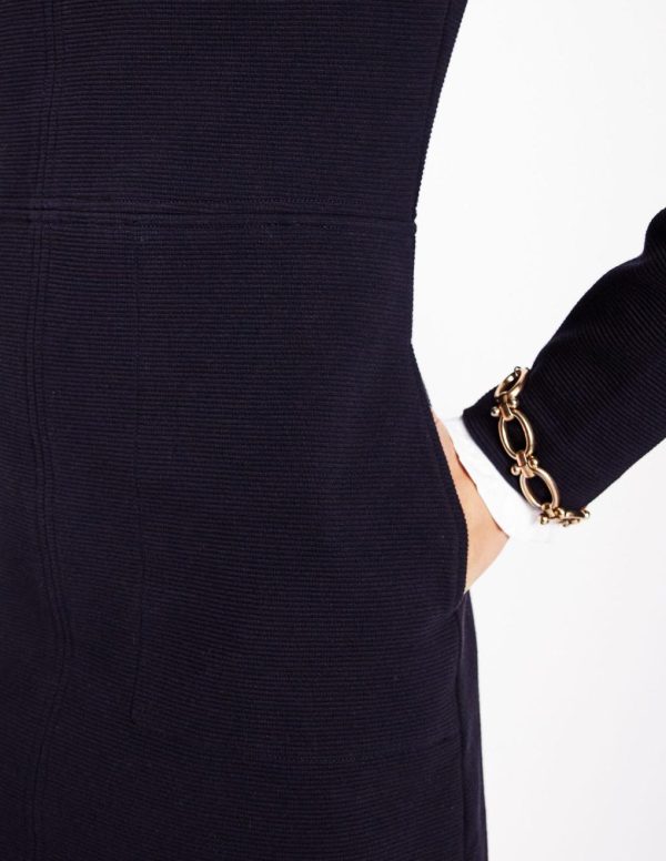 Jeromyhosten.shopc388f9ec10 2