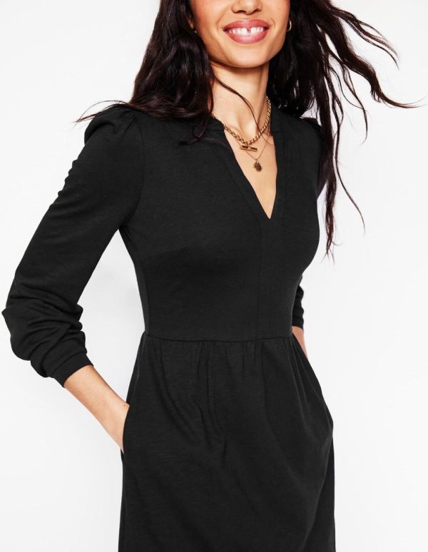 Jeromyhosten.shopff920e30f4 2